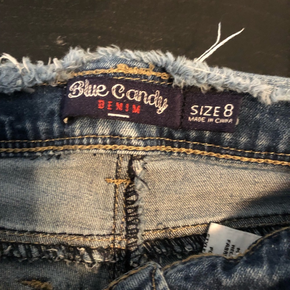 Jeans - Picture 2 of 3